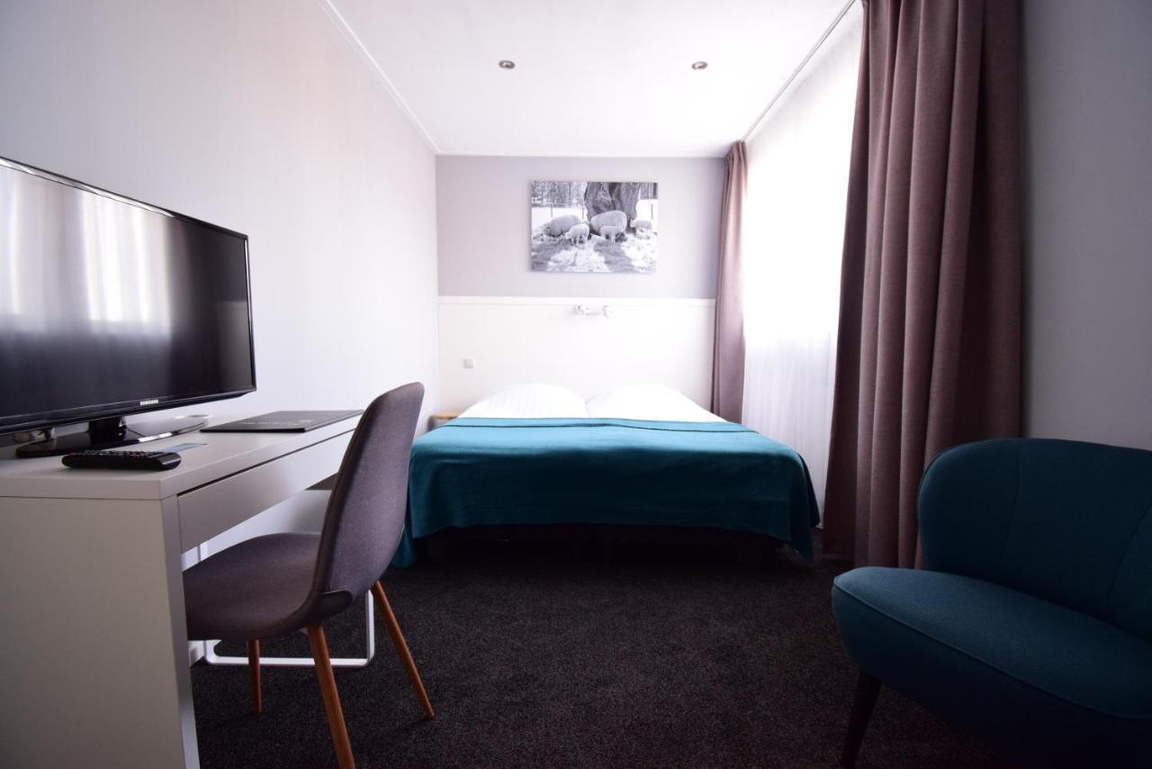 Hotel Restaurant Het Roode Hert 2*